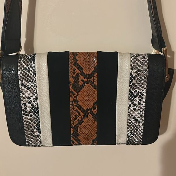 Sam Edelman ‘Sally Boy’ crossbody - Picture 1 of 11